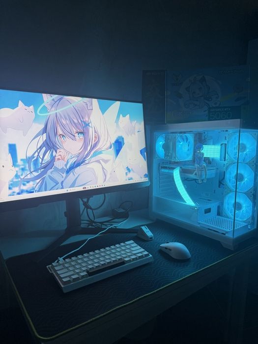 Заряженный игровой компьютер только собрал, RTX 5060 на Ryzen 7