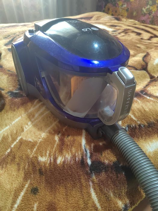 Пылесос LG kompressor