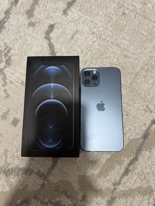 Продам IPhone 12 pro 256 gb