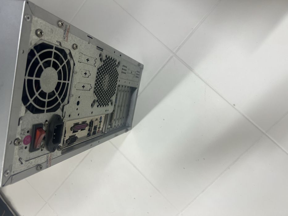 Компьютер, монитор клавиатура 7000