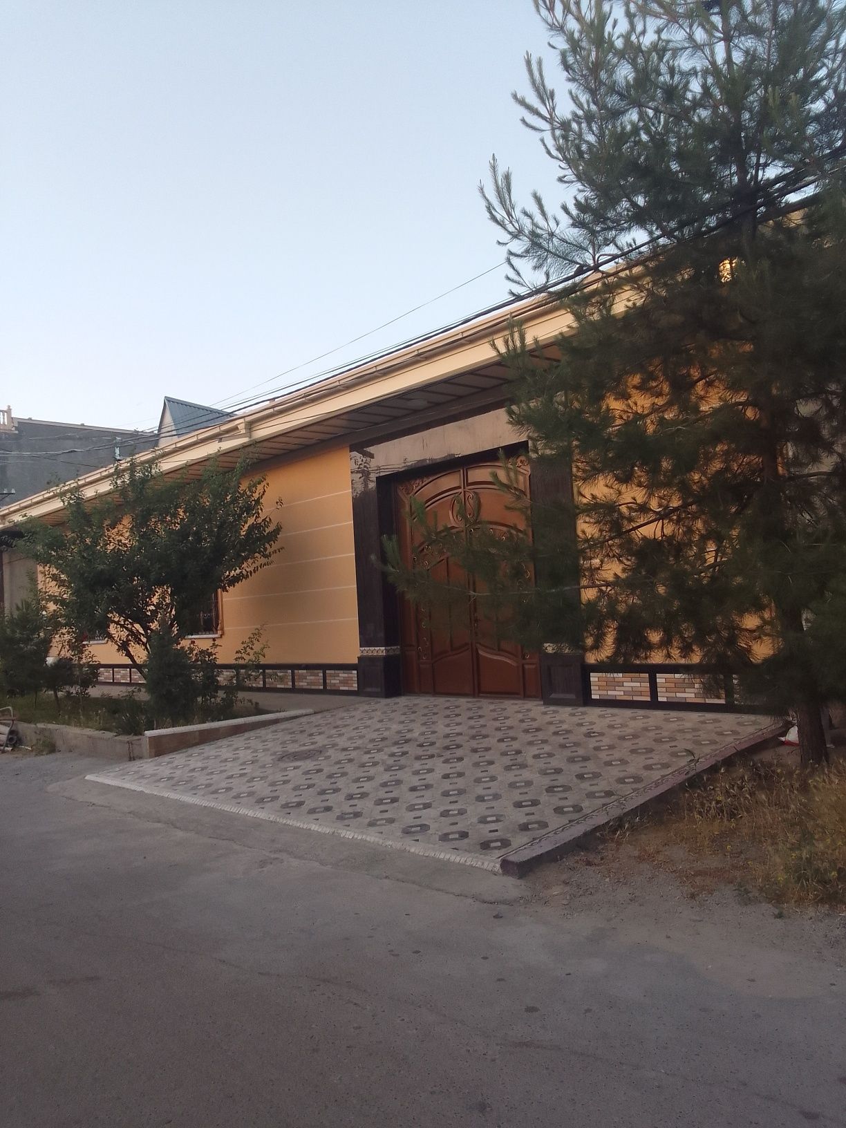 Xavli namozgoh Machit oldidan surochna sotiladi