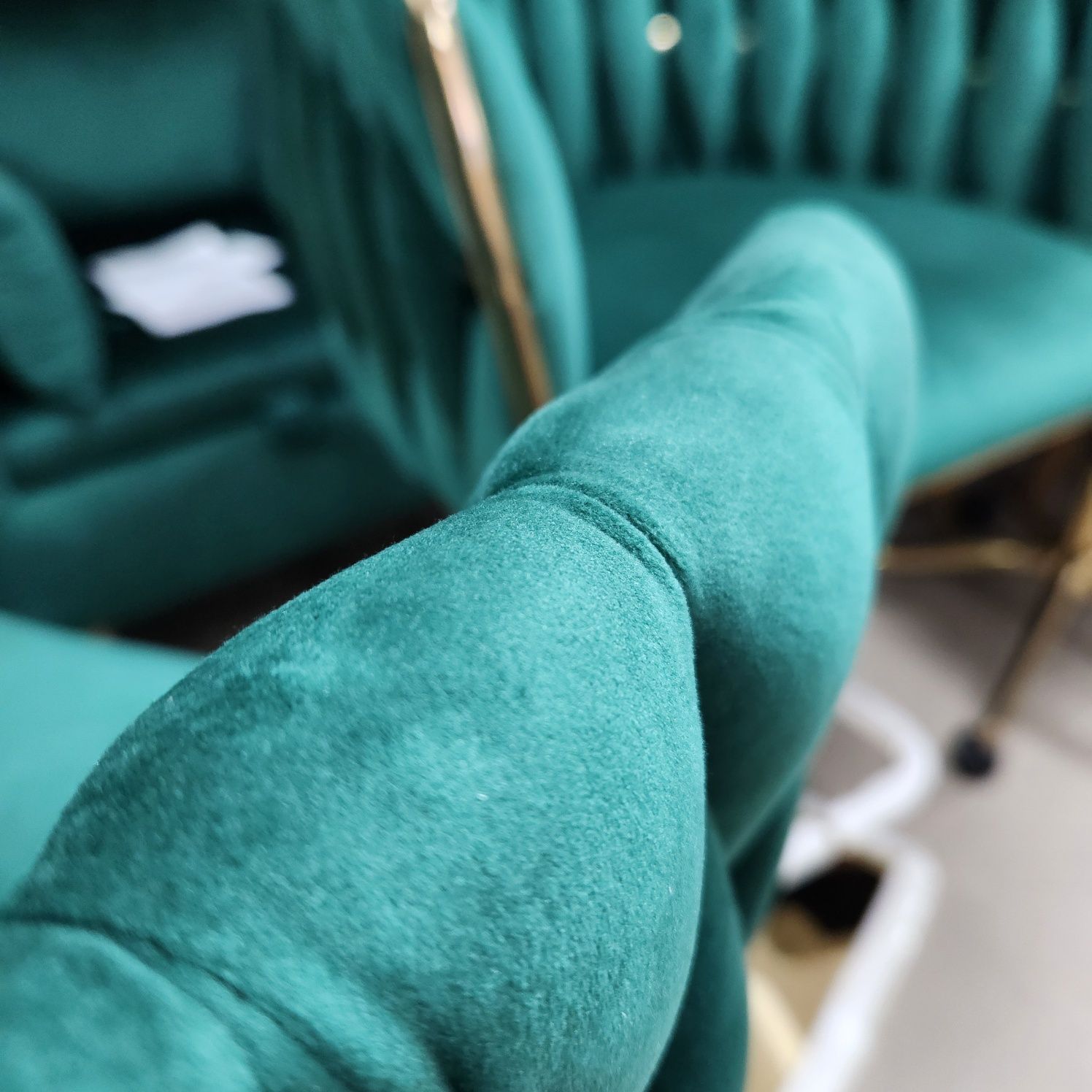 NOU Set 2 scaune bar catifea verde smaragd