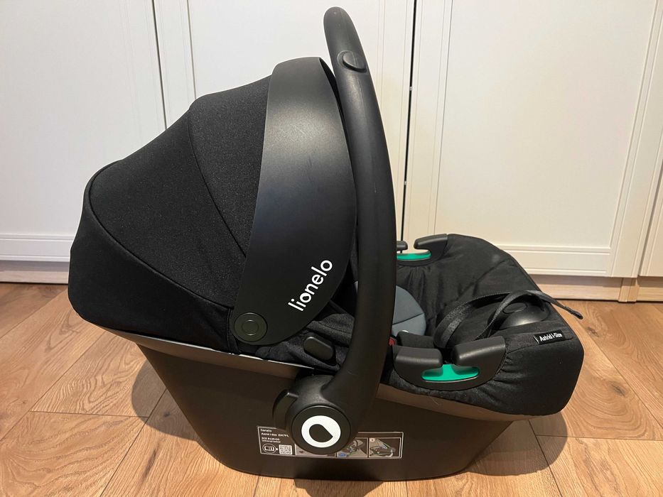 Scoică Lionelo Astrid I-Size