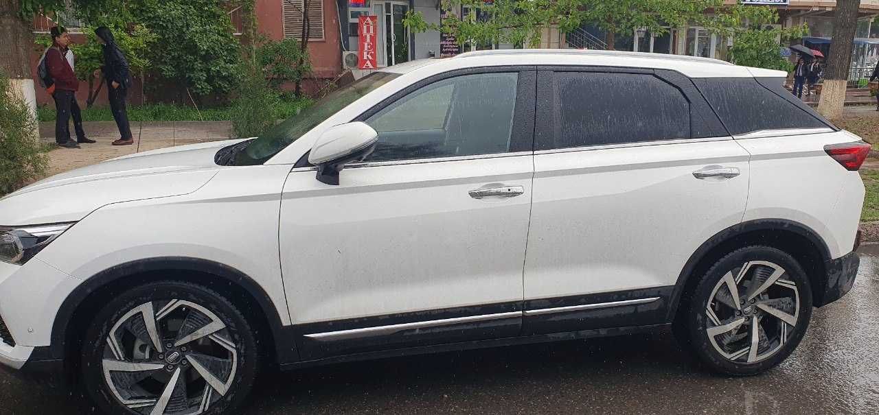 BESTUNE T77 Full sotiladi
