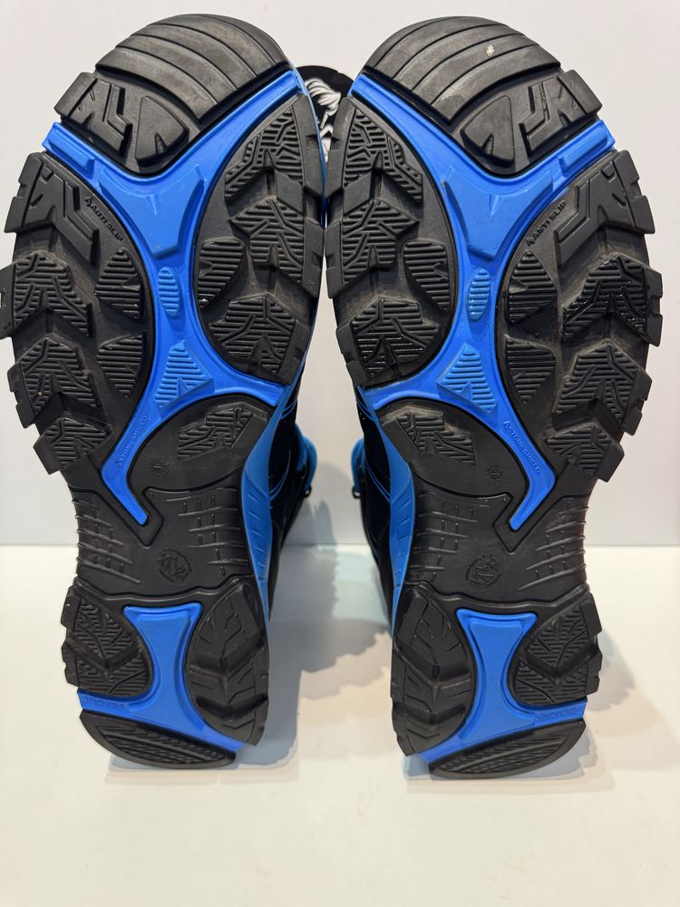 Работни обувки с метално бомбе HAIX GORE-TEX .Номер 46