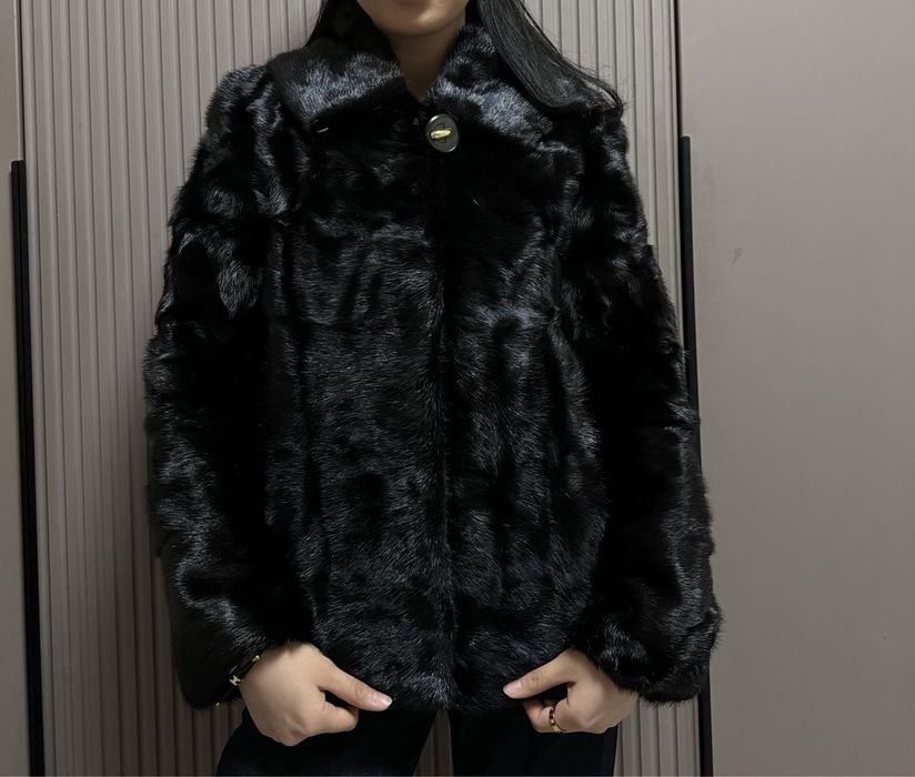 Продам норковую шубу