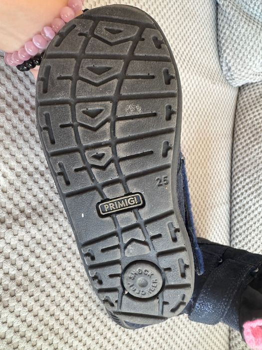 Ботуши primigi 25 номер