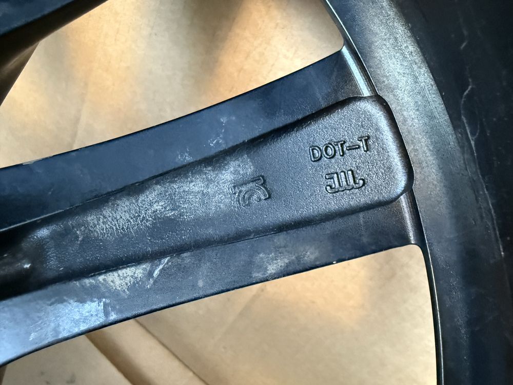 Джанти Tesla Model Y 20”