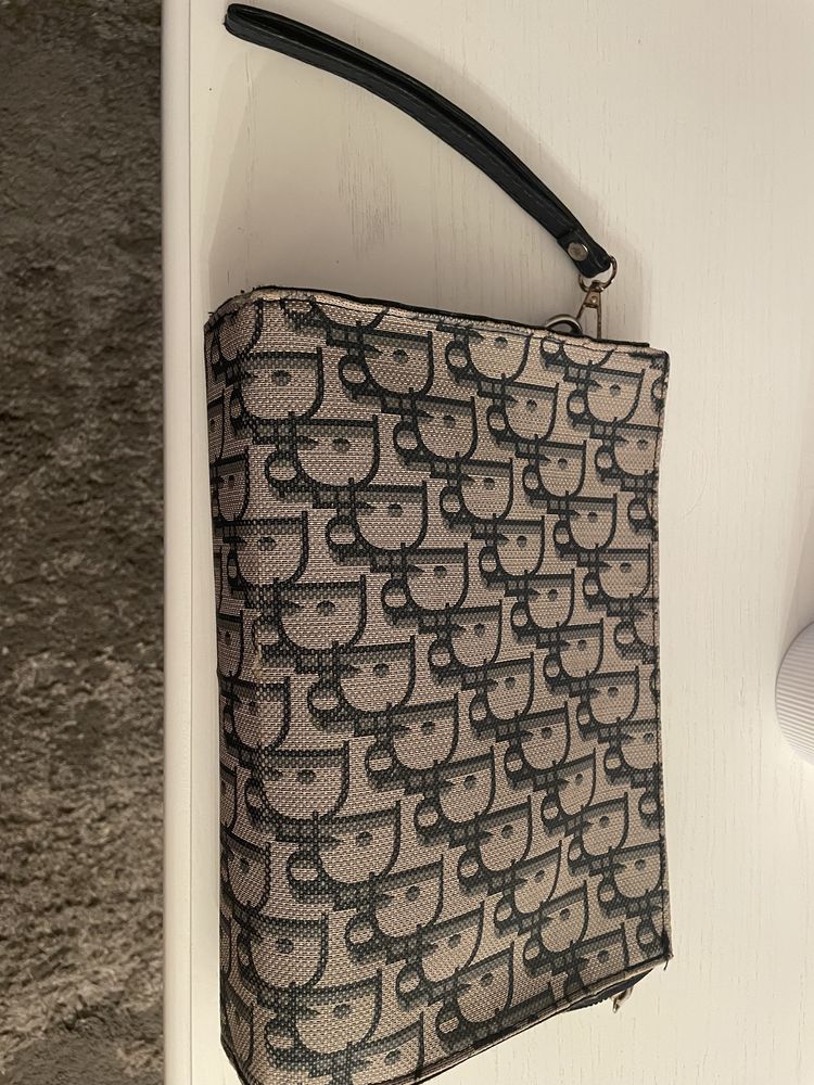 Чанта Несесер Dior