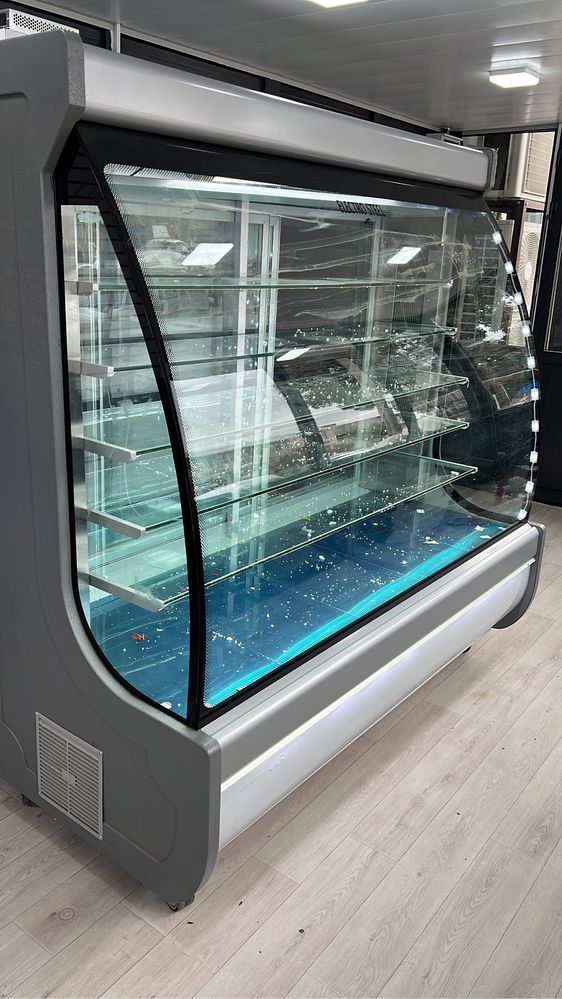 Vitrina elektro stil