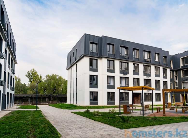 Продается коммерческое помешение ЖК Атмосфера 102 кв м