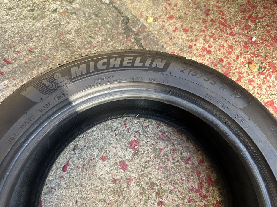 Set 2 anvelope Michelin 215 55 17 vara an 2024 ca noi