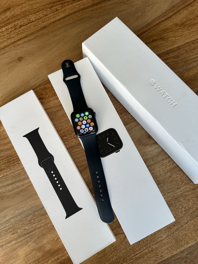 Apple Watch Series 5 GPS+LTE 88%Bat 44mm