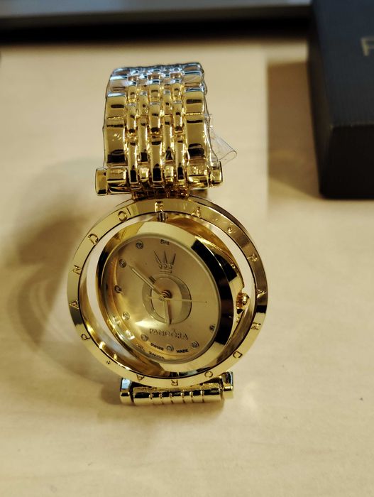 Ceas PandorA cu cadran rotativ auriu