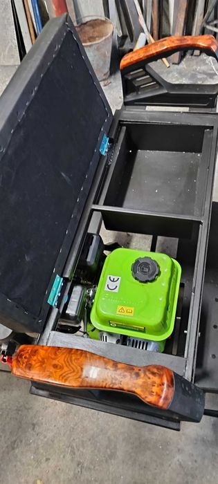 Бензинова триколка 7 к.с.