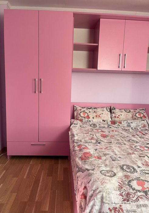 Set dormitor cu birou