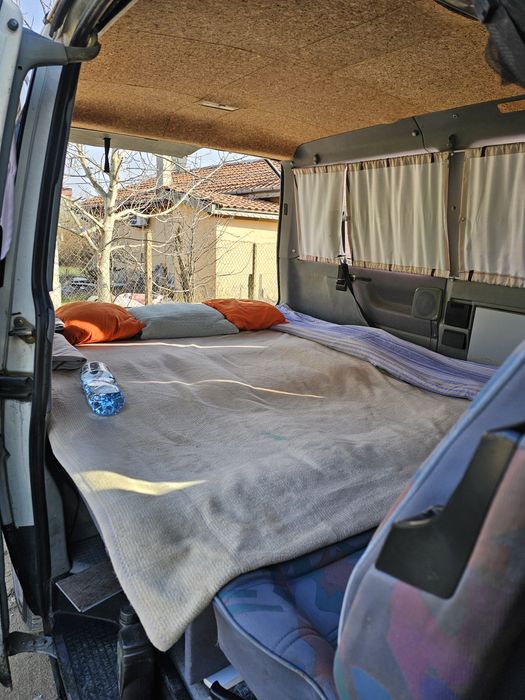 Продавам фолксваген Т4 Мултиван