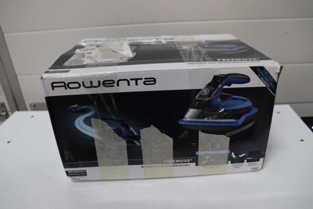 Парна ютия Rowenta DE5010 Microsteam soleplate 2400W, лек ДЕФЕКТ