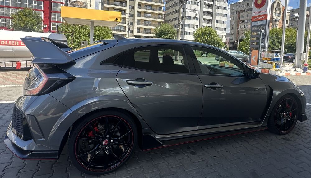 Honda civic type r fk8 turbo 2019 luna 9