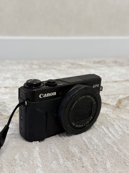 Камера Canon G7x Mark II