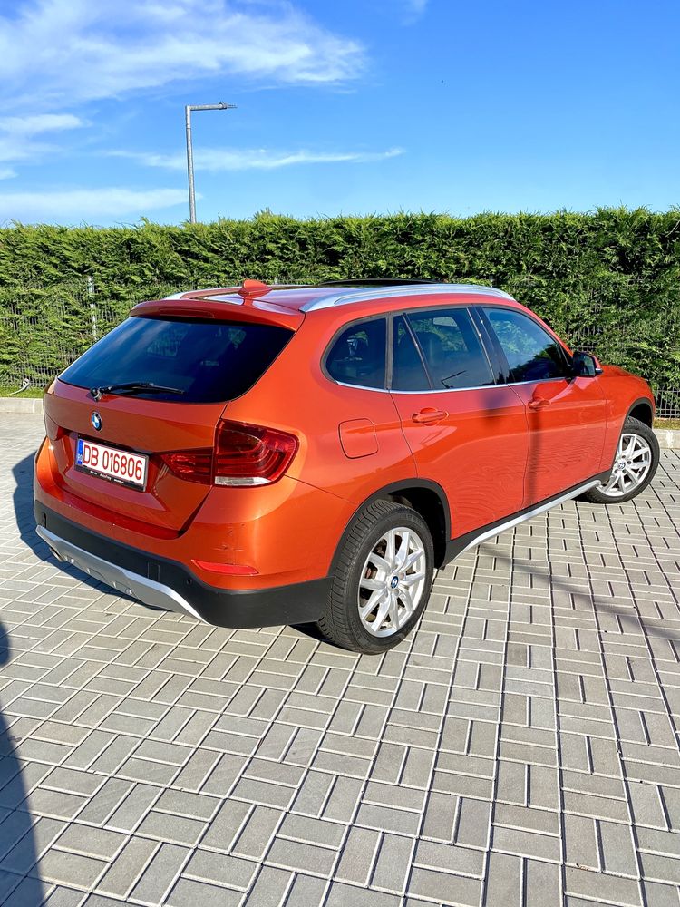 Bmw x1 X-Drive4X4 Diesel 2014 Navigatie-Panoramic-Xenon-Facelift