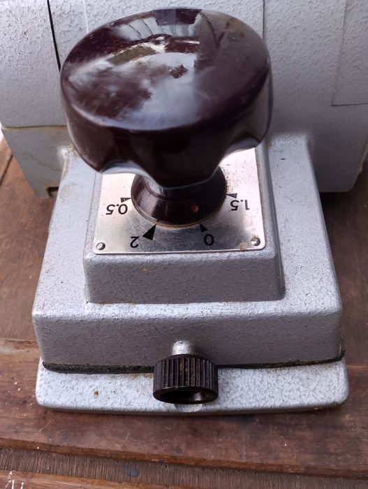 Професионално електрическо ренде Makita 1805- 1140вата