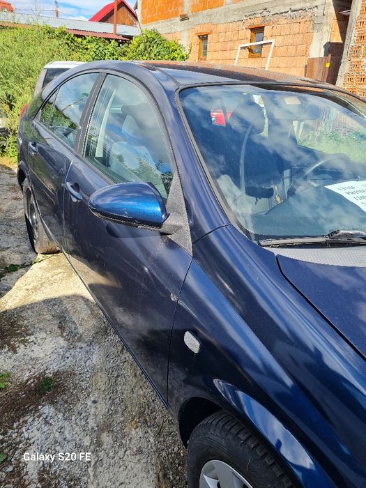 Nissan Primara 12