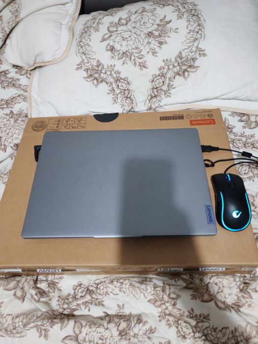 Laptop Lenovo IdeaPad