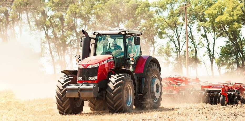 Massey Ferguson MF 6713