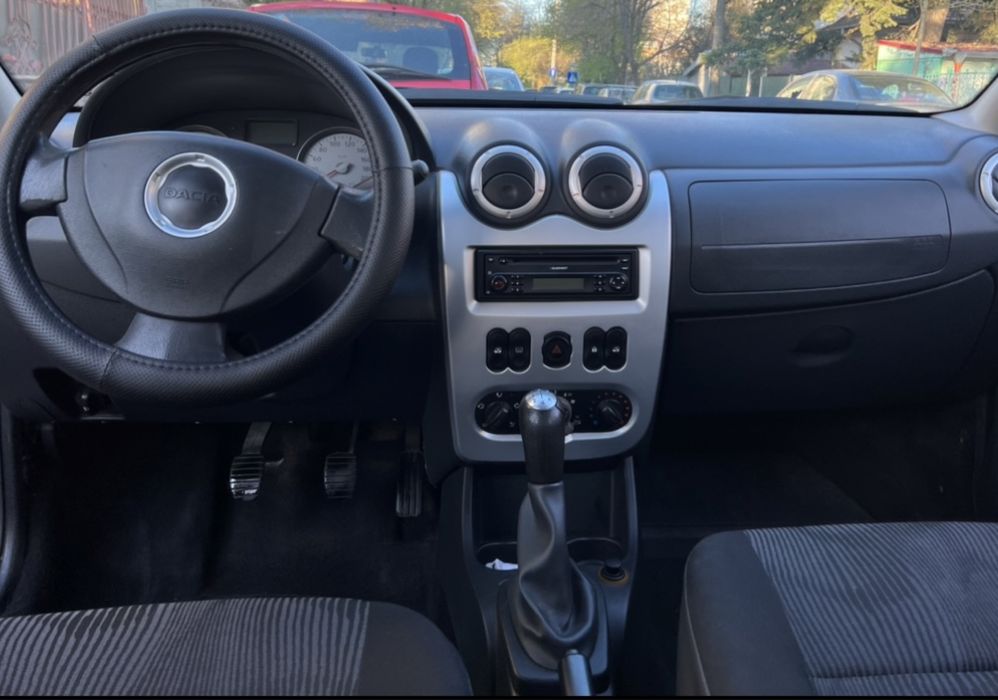 Dacia Logan Sandero 1.6mpi doar 71.000km