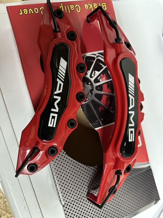 Капаци за спирачни апарати AMG