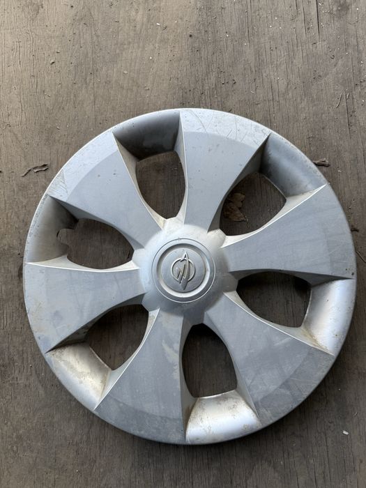 Продам колпак диаметр 15 состояние норм