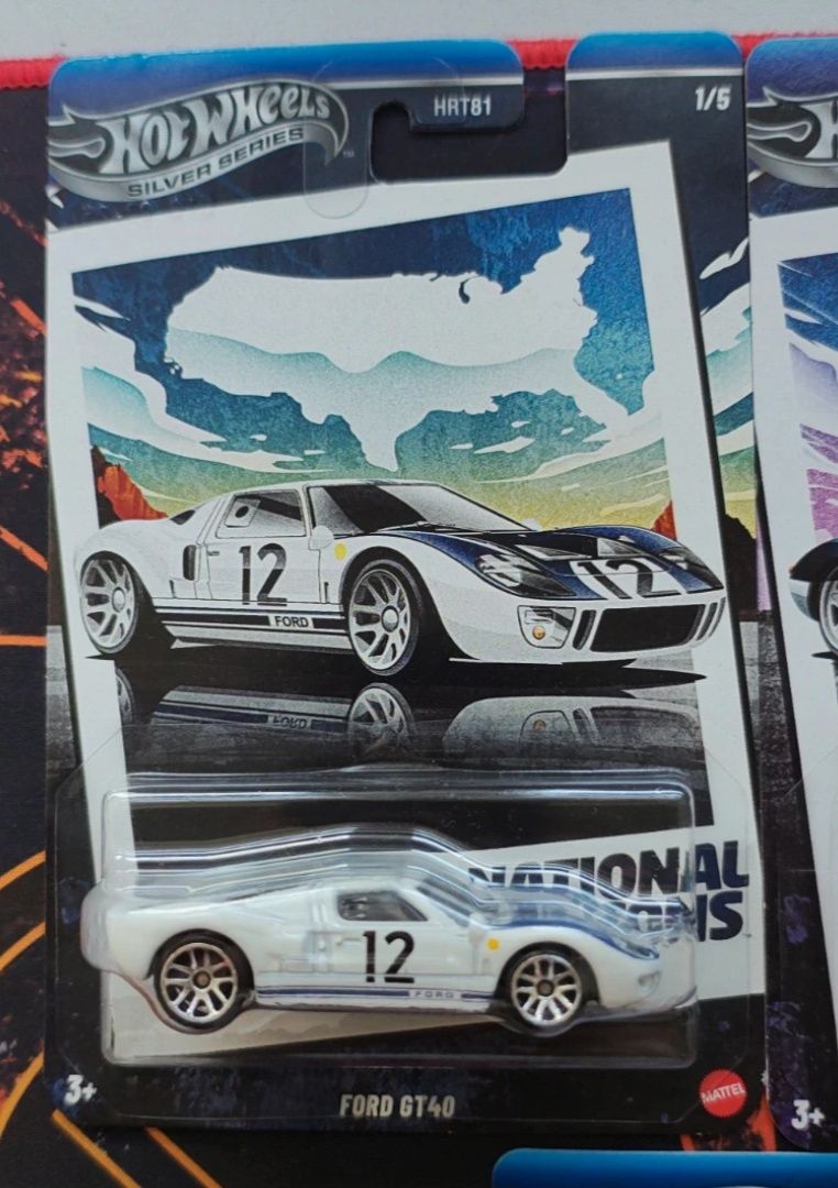 Vând machete Hotwheels Silver series National Icons