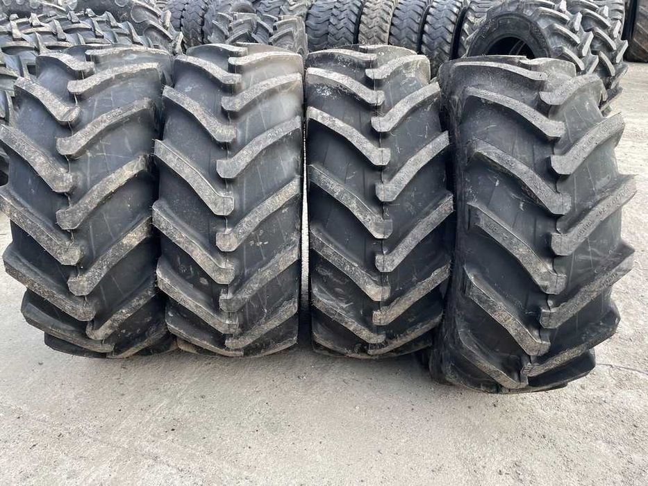 460/70 R24 Radiale de MANITOU Telescopic Garantie 17.5L-24