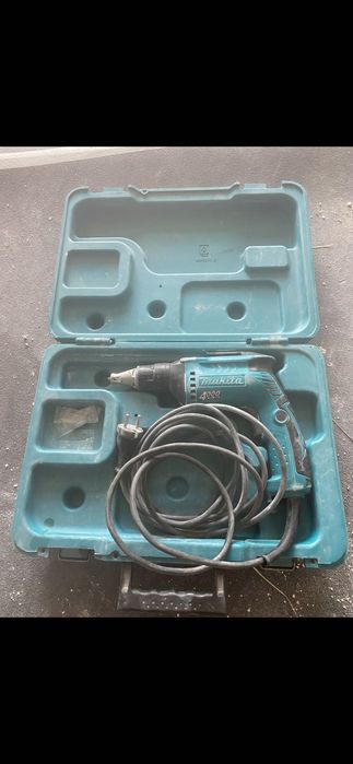 Makita за гипсокартон в добро състояние