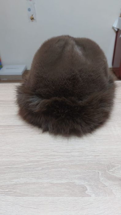 Căciulă blană textilă Nouă