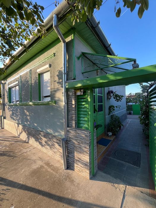 Casa de vanzare bujac