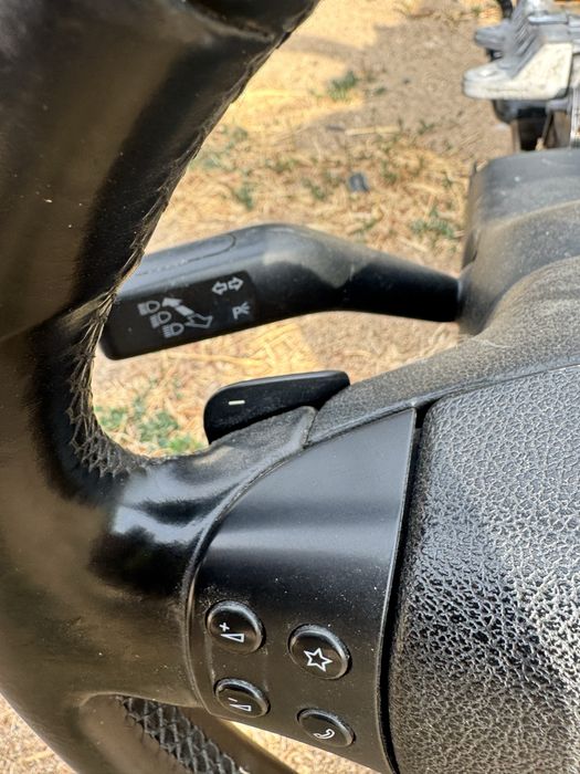 Волан с пера за VW