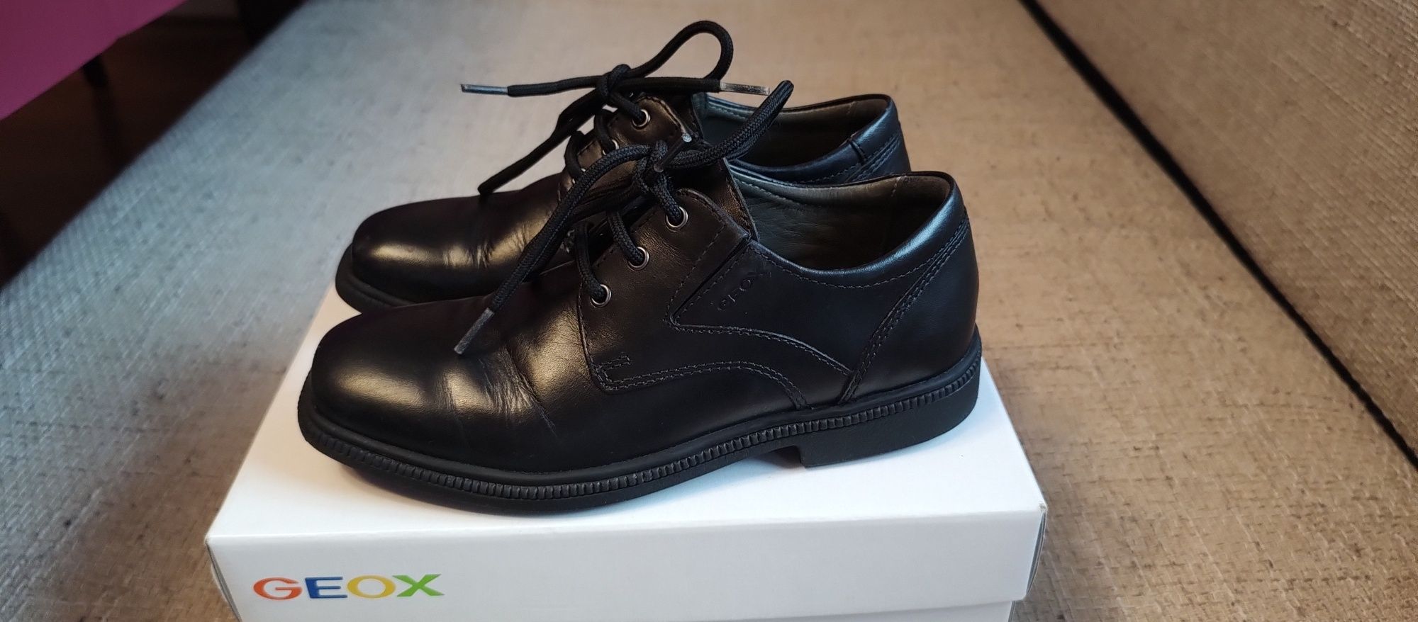 Детски обувки Geox 33