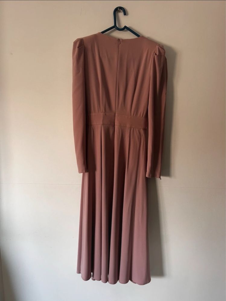 Vand rochie Poema