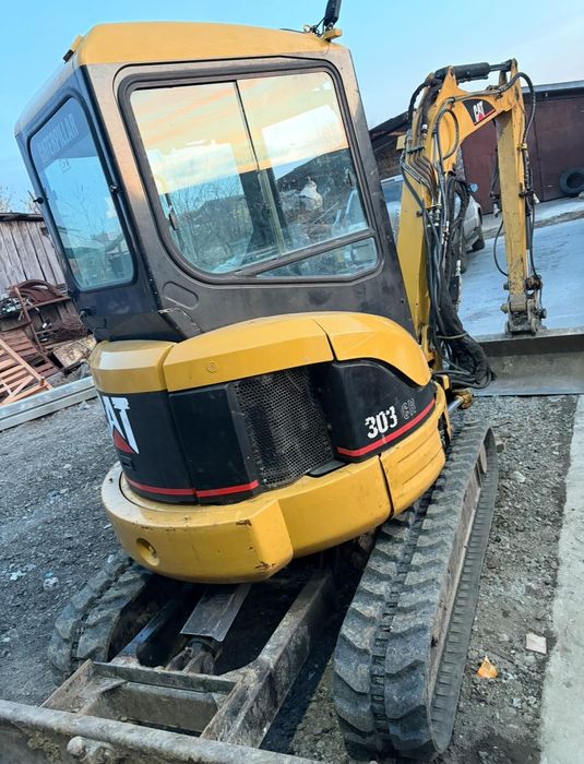 Miniexcavator Caterpillar model 303RC