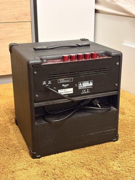 Amplificator bass Promethean P20 + cablu chitara