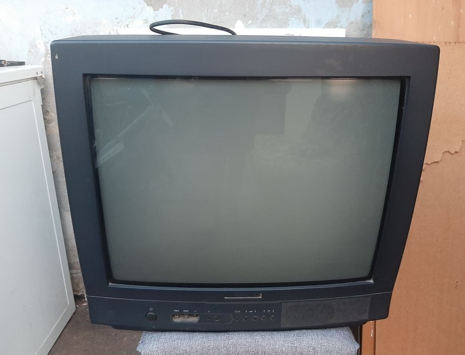 Vând televizor Daewoo tv în stare bună și în stare de funcționare