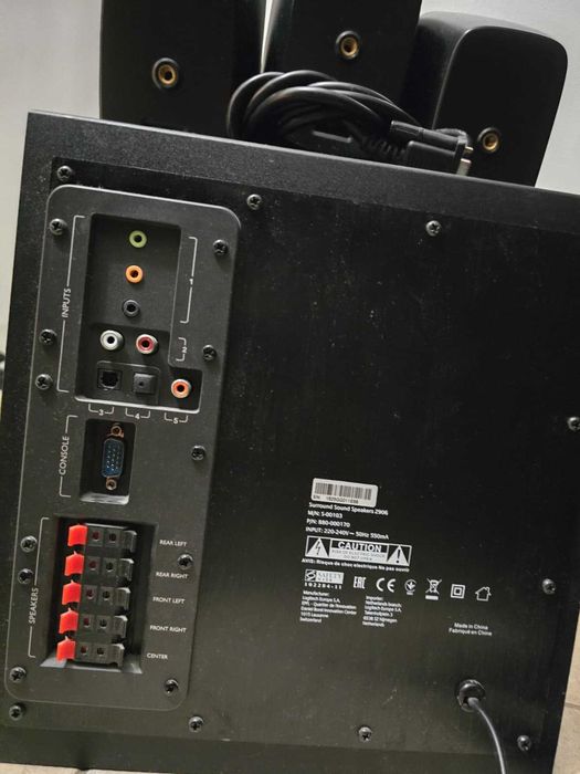 Vand sistem 5.1 Logitech Z906, 500W RMS - foarte putin folosit