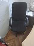 Vând scaun ergonomic de birou, negru