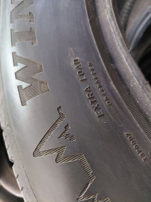 235/60/18" Dunlop 4бр.гуми