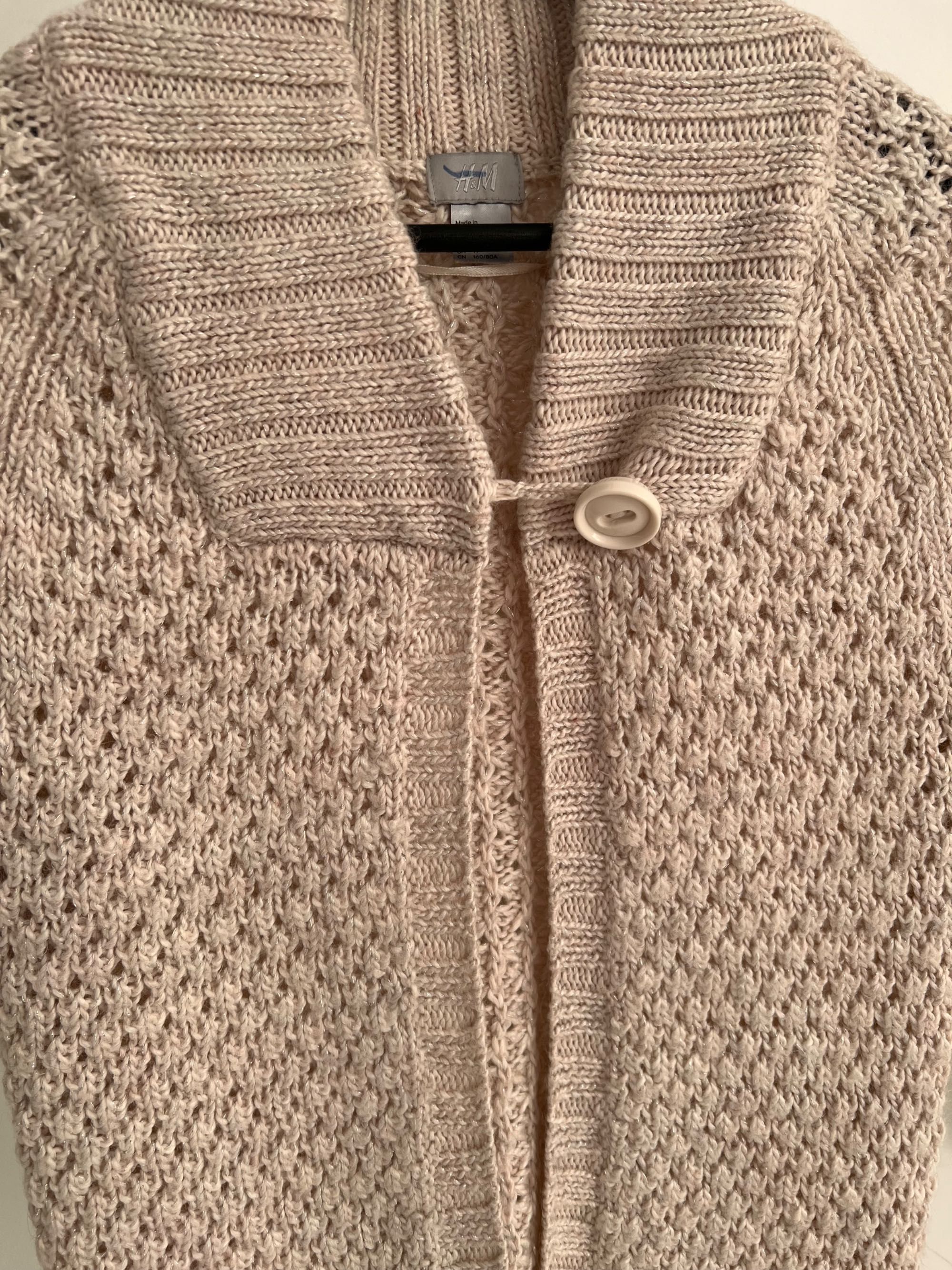 Cardigan H&M, culoare crem.