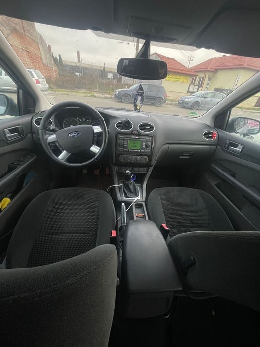 Vând Ford focus  ghia