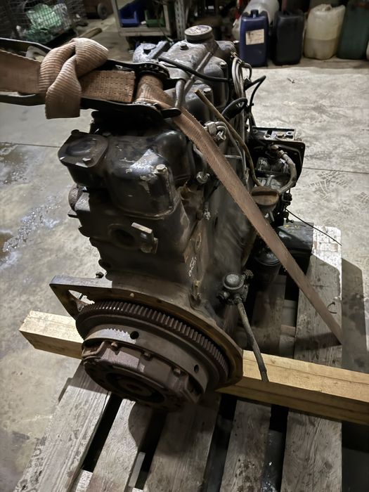 Motor Mercedes- Benz OM314