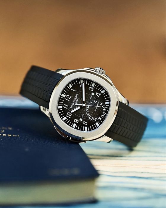 patek philippe time travel ( ETA )